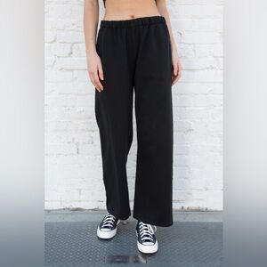 Brandy Melville Wide Leg Anastasia Sweatpants - charcoal/black